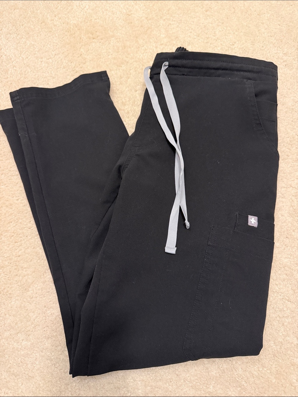 FIGS yola . Black size xs/p